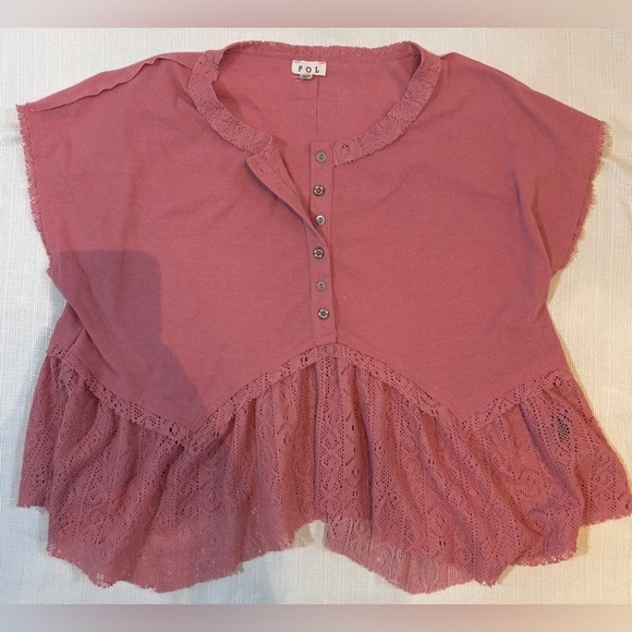 POL Tops - POL Pink Lace Accent Top With Lace Detail Size L